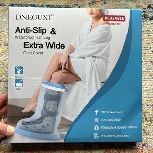 Waterproof Extra Wide Leg Cast Cover